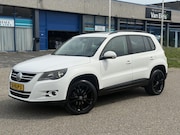 Volkswagen Tiguan - 1.4 TSI 4Motion Pano Navi Trekhaak Cruise