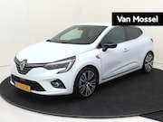 Renault Clio - 1.6 E-Tech Hybrid 140 Initiale Paris | Automaat | Parkeersen