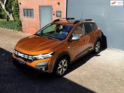 Dacia Sandero - Stepway 1.0 TCe 100 ECO-G Expression+ l Weinig kilometers l