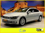 Volkswagen Passat - 1.4 TSI ACT Highline Aut Panodak Leer Carplay