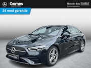 Mercedes-Benz CLA-Klasse - Shooting Brake 180 AMG Line | Achteruitrijcamera | Stoelverw