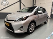Toyota Yaris - 1.5 Full Hybrid Dynamic Pano|1e Eig|NL-auto