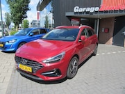 Hyundai i30 - 1.5 T-GDi MHEV Premium Sky