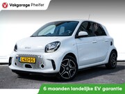 Smart ForFour - Comfort 18 kWh SOH 96% Stoelverwarming/ Cruise control/ Clim