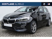 BMW 2-serie Active Tourer - 218i High Executive Automaat / Panoramadak / Trekhaak / Acht