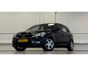 Kia Ceed - Cee'd 1.4i CVVT X-ecutive 3e Eigenaar 100% onderhouden