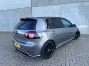 Volkswagen Golf - 3.2 R32