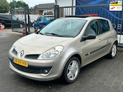 Renault Clio - 1.6-16V Dynamique S / PANORAMADAK / AIRCO / CRUISE CONTROL /
