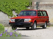 Volvo 240 - 2.0i Polar Original paint / 401 pictures online