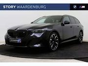 BMW i5 - Touring eDrive40 M Sport / Panoramadak / Trekhaak