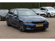 BMW 3-serie - Touring 330e eDrive Edition / Leder / Ambiance / CarPlay / P