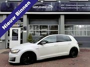 Volkswagen Golf - 2.0 TSI GTI 221 PK | Panodak | 18” | Verlaagd | Sportieve Ui