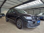 Volkswagen Tiguan - LIFE PLUGIN eHYBRID NAV ACC SPURHALTE AHK