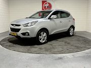 Hyundai ix35 - 2.0i Style, 2e eigenaar, Clima, Cruise, All season, Trekhaak