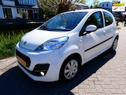 Peugeot 107 - 1.0 Active Automaat 5-deurs Airco LED Historie Zuinig