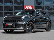 Lynk & Co 01 - 1.5 Black Edition Panoramadak|Camera|ACC|Stoelverwarming|Nav