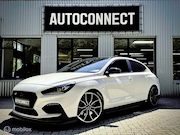 Hyundai i30 - Fastback 2.0 T-GDI. PANO, NAVI, CAMERA, XENON