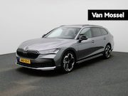 Skoda Superb - Combi 1.5 TSI PHEV Sportline Business 204 PK| Panoramadak | 