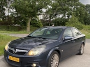 Opel Vectra - 2.2-16V Business
