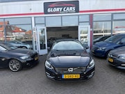 Volvo V60 - 2.4 D6 AWD Plug-In Hybrid AUTOMAAT-PANO-CAMERA