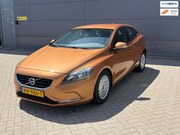 Volvo V40 - 1.6 D2 Momentum|Automaat|Pdc|Clima|Cruise