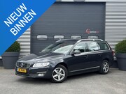 Volvo V70 - 2.0 D3 Polar+ | Panoramadak | Navigatie | Lederen Bekleding 