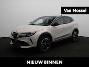 Alfa Romeo Junior - Elettrica Sport Speciale 54 kWh | Navigatie | Techno Pack |