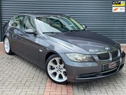BMW 3-serie - 330i High Executive Trekhaak | Navi | Youngtimer | Aut | Pdc