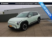 Kia EV3 - Plus 81.4 kWh STOEL- & EN STUURVERWARMING, NAVIGATIE, EXTRA