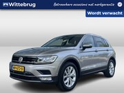 Volkswagen Tiguan - 1.4 TSI ACT Highline / Virtual cockpit / Led / Trekhaak / Al
