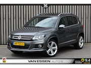 Volkswagen Tiguan - 1.4 TSI R-Line Edition DSG Navigatie Pano Trekhaak Cruise Co