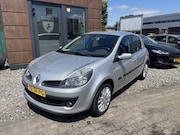 Renault Clio - 1.6-16V Dynam.Luxe