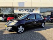 Renault Clio - Estate 1.6-16V Corporate Sport