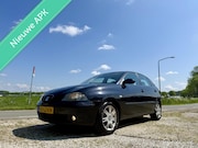 Seat Ibiza - 1.4-16V Sport, BJ 2003, 82000 km NAP,