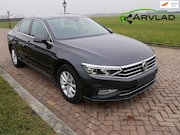 Volkswagen Passat - 1.6 TDI STYLE DSG 120 CLIMA NAVI ** 13499 NETTO