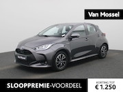 Toyota Yaris - 1.5 Hybrid Business Plus | Automaat | LMV | Navigatie | Park