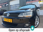 Volkswagen Jetta - 1.2 TSI Comfortline met parkeersensoren en cruise controle e
