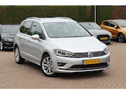 Volkswagen Golf Sportsvan - 1.4 TSI Highline 126pk / Navigatie / Parkeerhulp V+A / Xenon