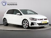 Volkswagen Golf - 2.0 TSI GTI Performance (Camera / Carplay / Navi / Cruise)