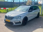 Skoda Octavia - Combi 2.0 TSI RS Business Panodak 20inch Camera Drive mode