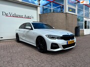 BMW 3-serie - 330e High Executive M-sport|PANO|HUD|LED|ACC