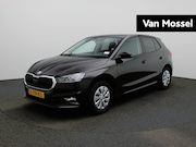 Skoda Fabia - 1.0 TSI Ambition | PANORAMADAK | NAVIGATIE | PARKEERSENSOREN