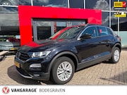 Volkswagen T-Roc - 1.0 TSI Style / carplay / trekhaak