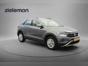 Volkswagen T-Roc - 1.5 TSI Life - Carplay, Digitaal Cockpit, Adapt. Cruise, Afn