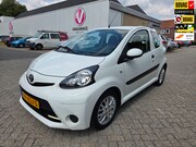 Toyota Aygo - 1.0 VVT-i Aspiration Navigator| Airco | LM-velgen