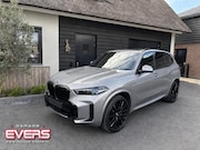 BMW X5 - xDrive50e M-Sport|Pano|H&K|Trekhaak|22"|Head-up| Soft-Close|