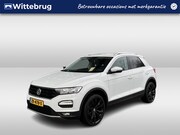 Volkswagen T-Roc - 1.5 TSI Style Business / 150PK / Elect. Achterklep / 18 Inch