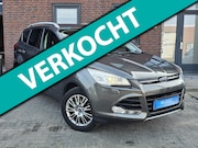 Ford Kuga - 1.6 Titanium 4WD / Automaat / Parkeerhulp / 2e eigenaar