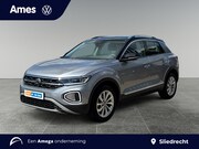 Volkswagen T-Roc - 1.0 110pk TSI Style Parkeersensoren voor en achter | Adaptiv