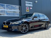 BMW 3-serie - Touring 318d High Executive | Navi Prof | HK Audio | 18 inch